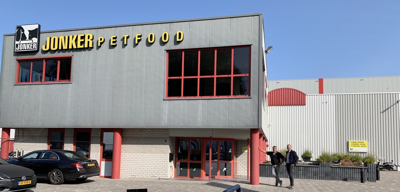 Jonker Petfood richt zicht op het efficiënt verpakken van premium diervoeding